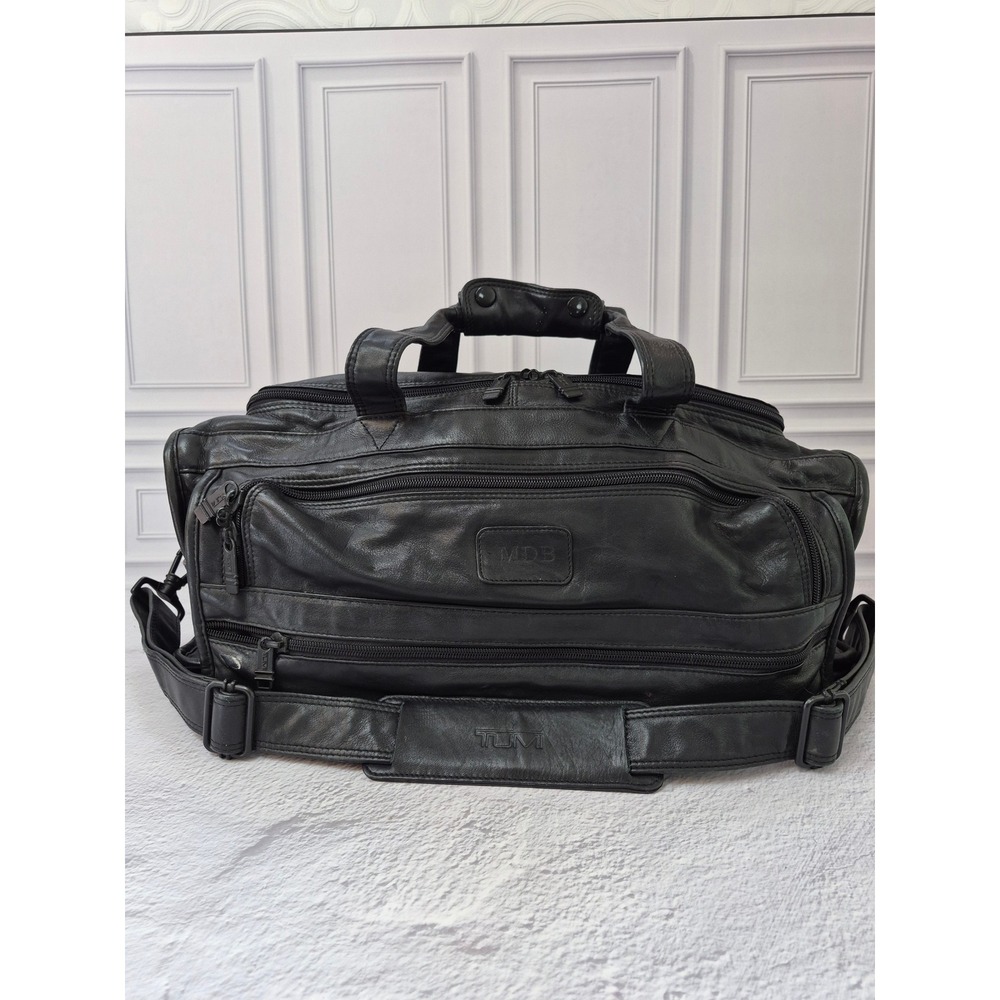 Tumi Black Leather Duffel Bag Weekend Travel Luggage